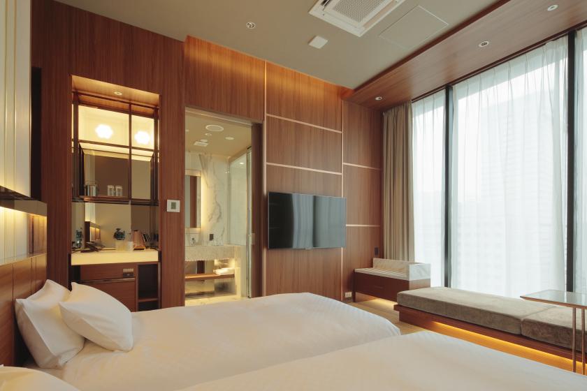 View bath twin overlooking the city of Omiya For a small reward stay (with breakfast)